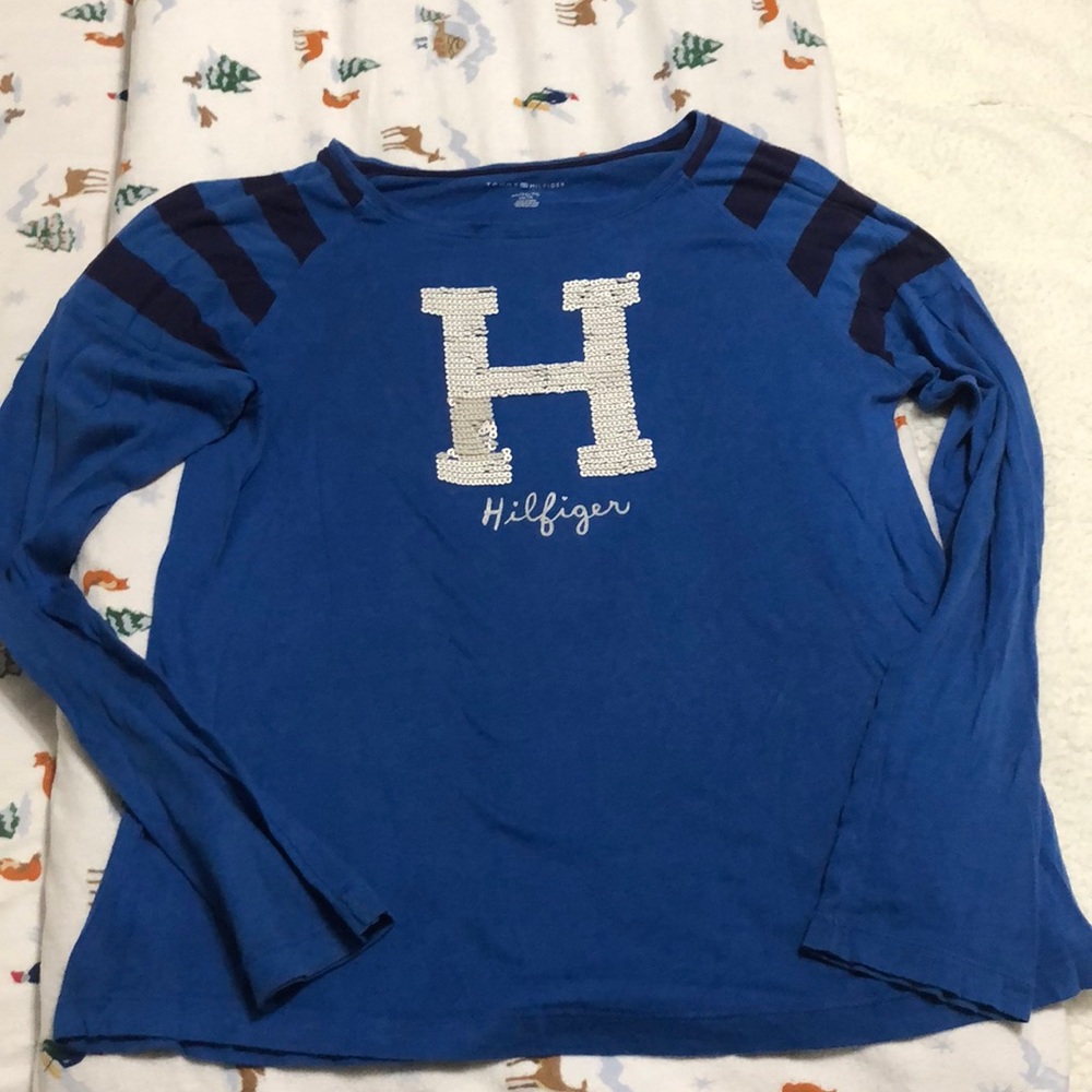 Long sleeve shirt